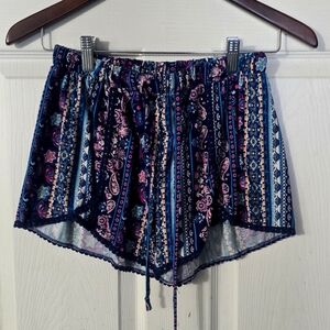 Women's Young USA Boho Shorts Sz S